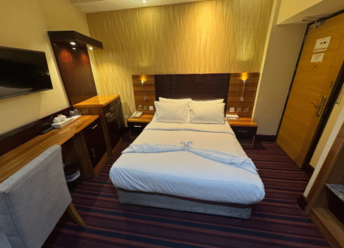Single Bed Room